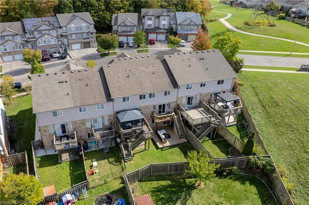 205 Snowdrop Crescent