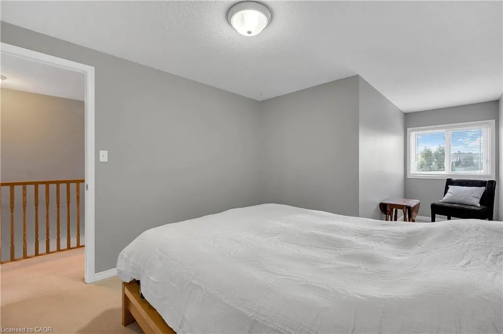 205 Snowdrop Crescent