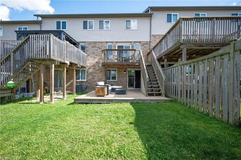 205 Snowdrop Crescent