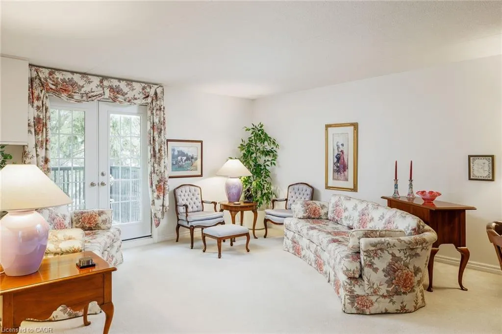 2040 Cleaver Avenue, #211