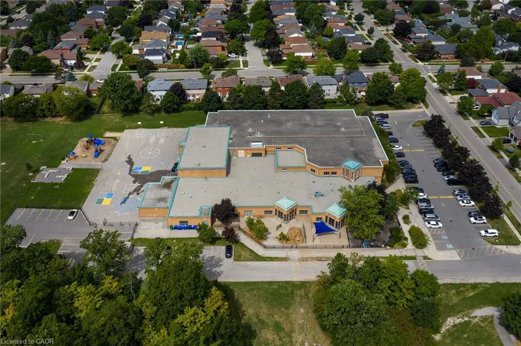 2040 Cleaver Avenue, #211