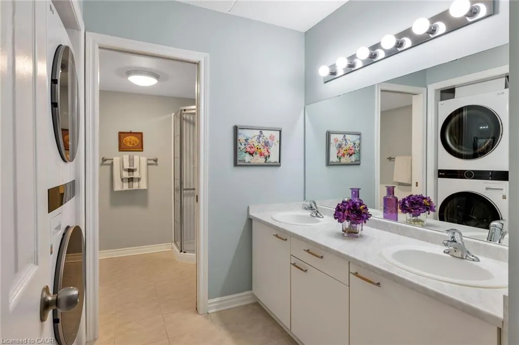 2040 Cleaver Avenue, #211
