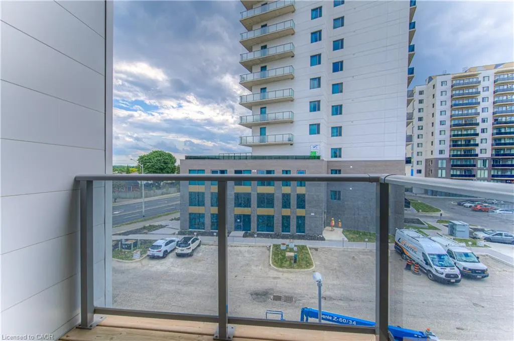 1430 Highland Road W, #19A