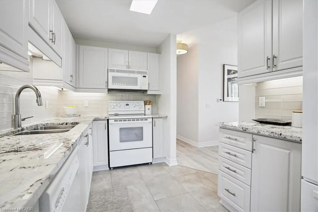2000 Creekside Drive, #505