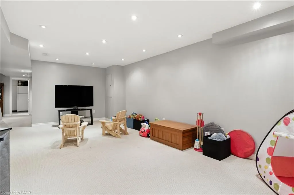 710 Spring Gardens Road, #41