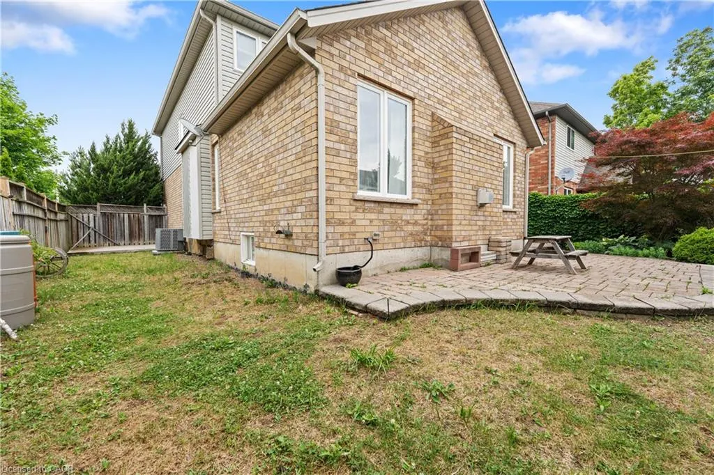 1 Hillcroft Drive