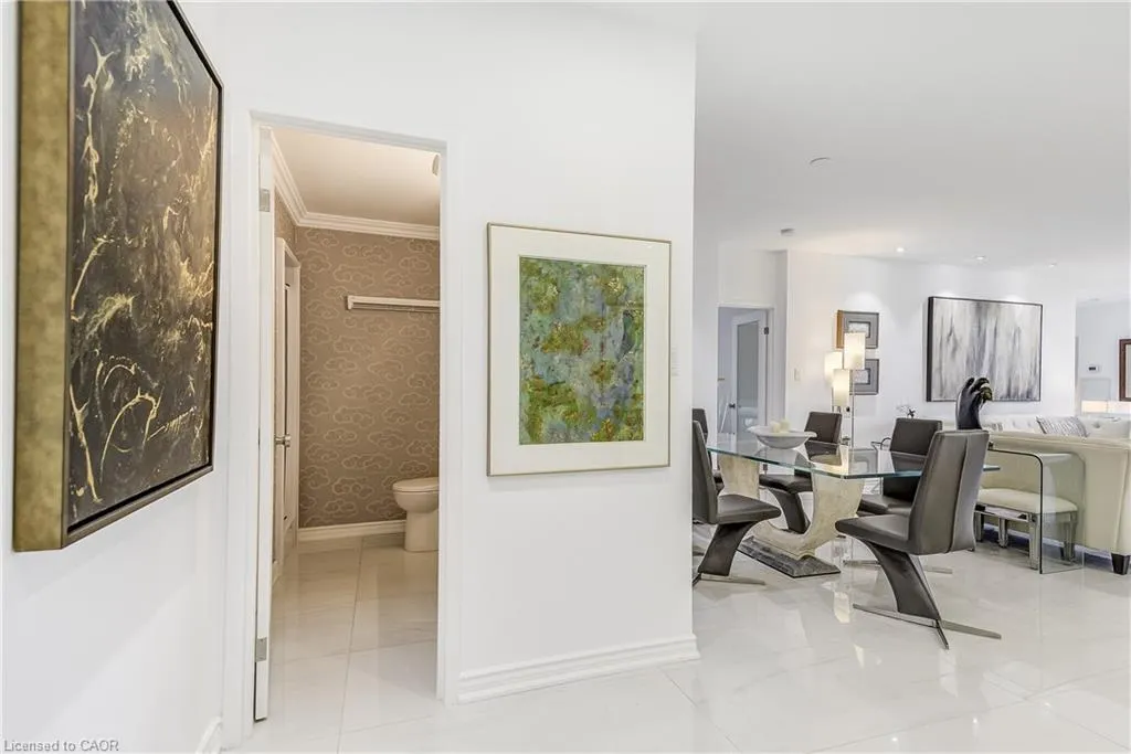 1237 North Shore Boulevard E, #906