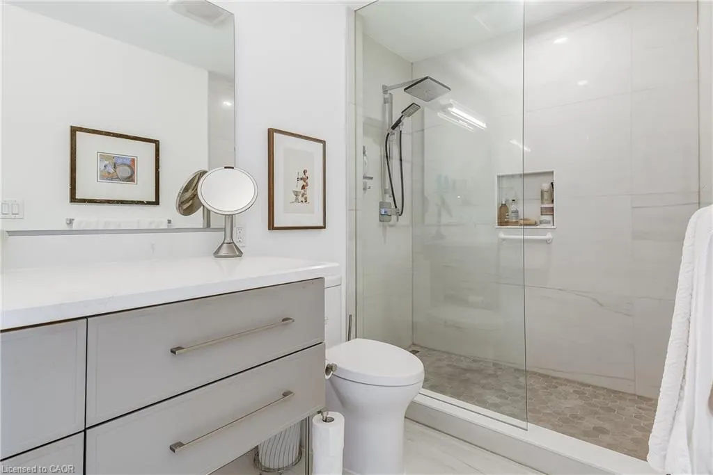 1237 North Shore Boulevard E, #906