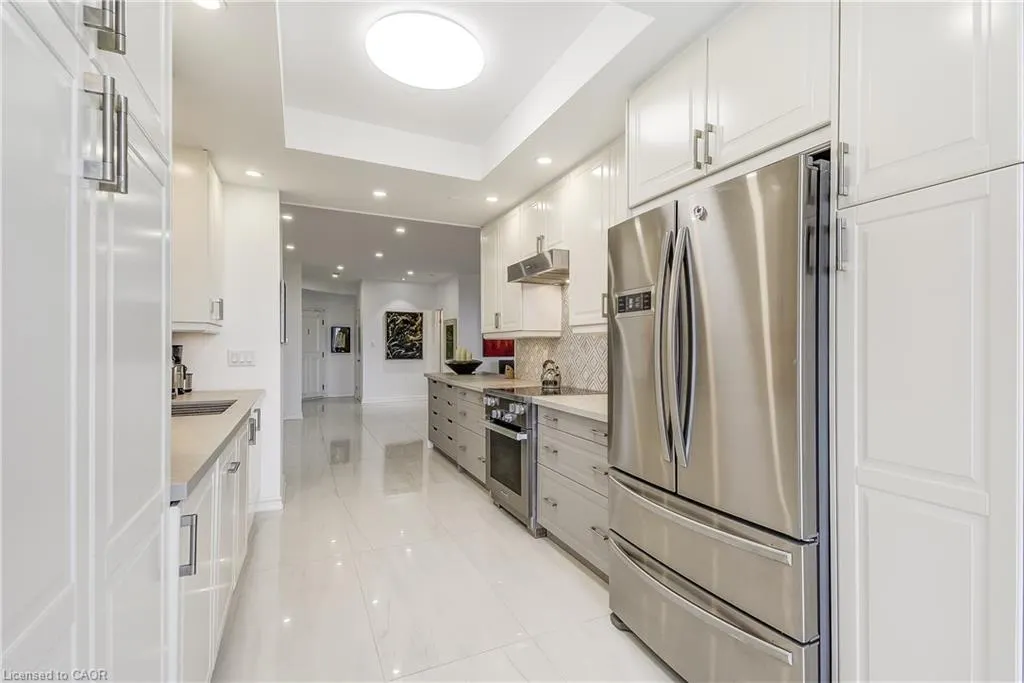 1237 North Shore Boulevard E, #906
