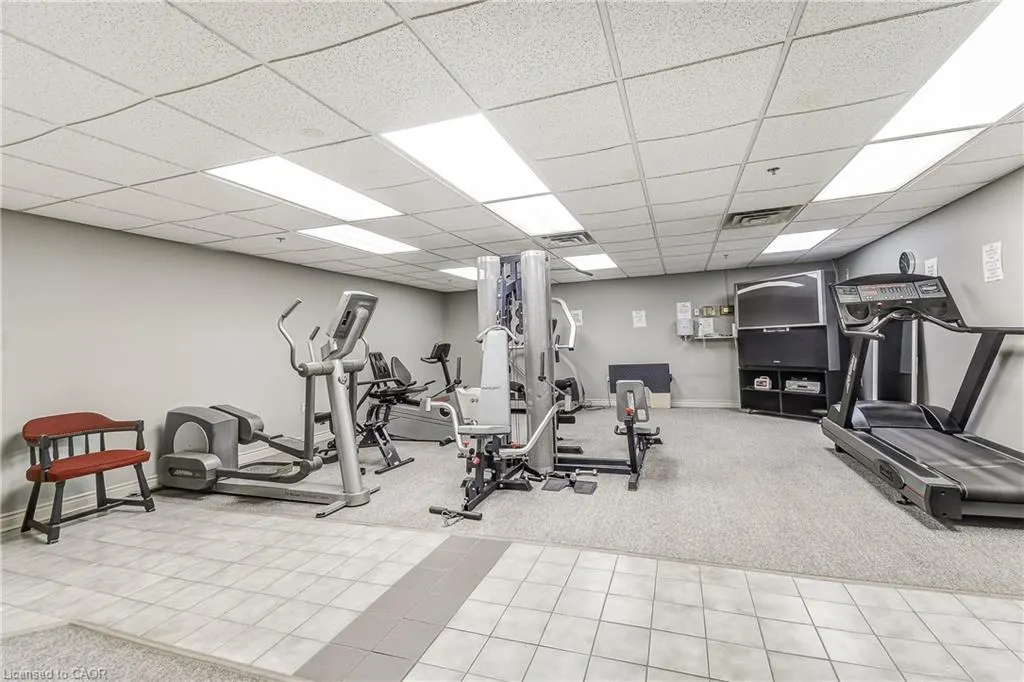 1237 North Shore Boulevard E, #906