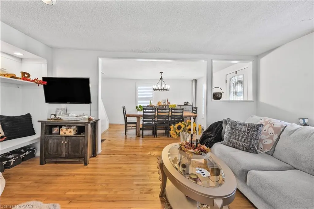 83 Orkney Street W