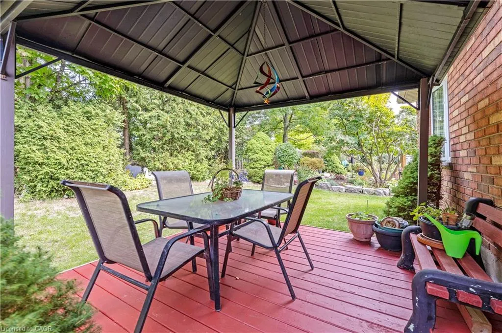 178 Bernardi Crescent