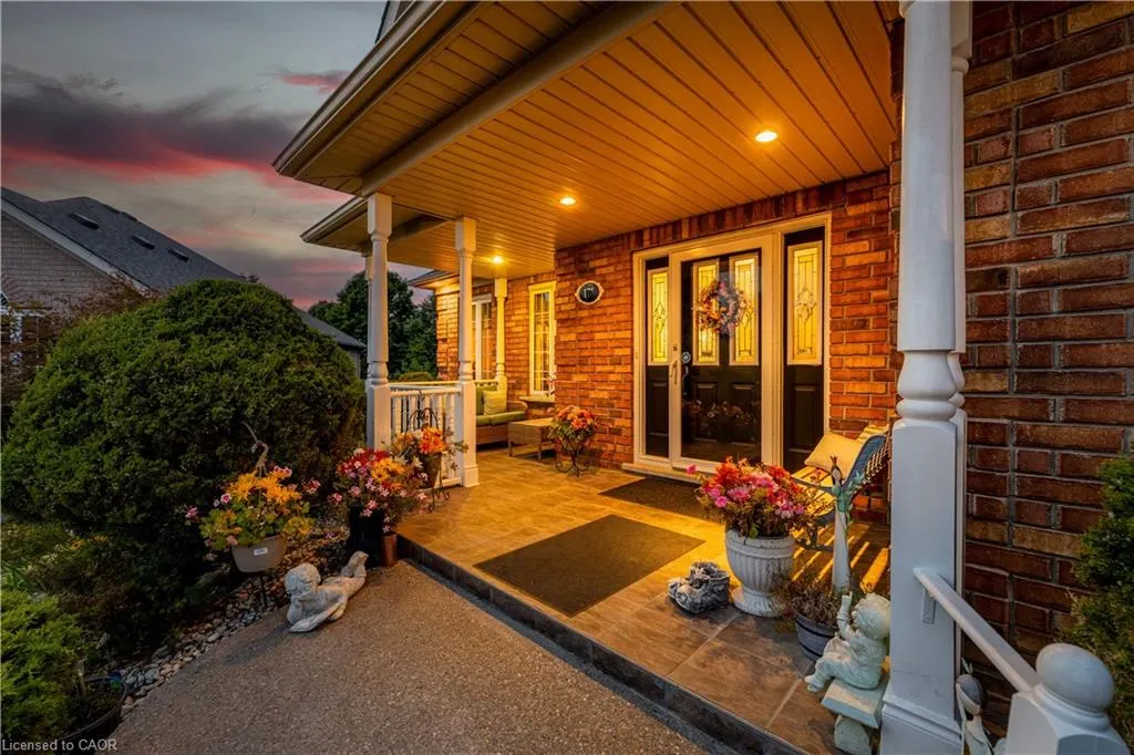 178 Bernardi Crescent