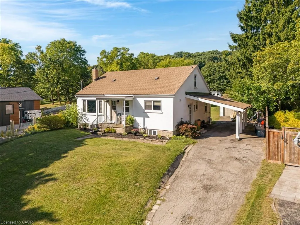 196 West River Road
