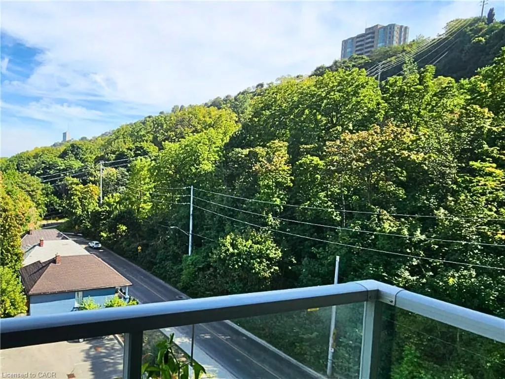 479 Charlton Avenue E, #503