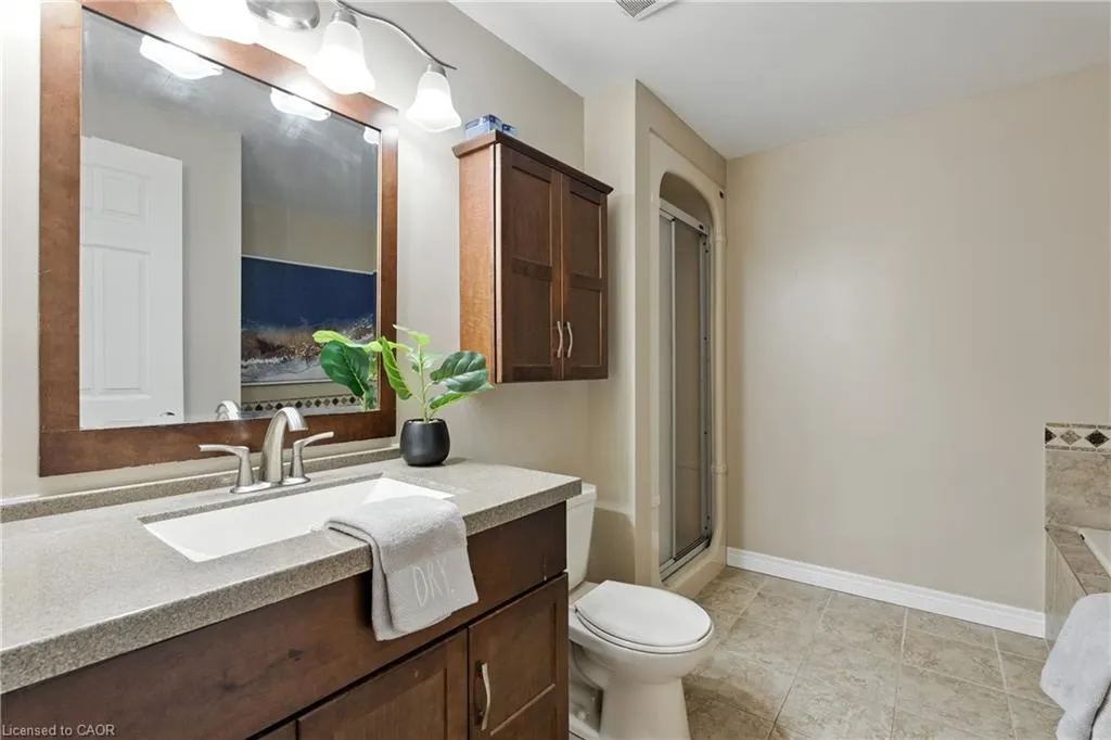 800 Upper Paradise Road, #40