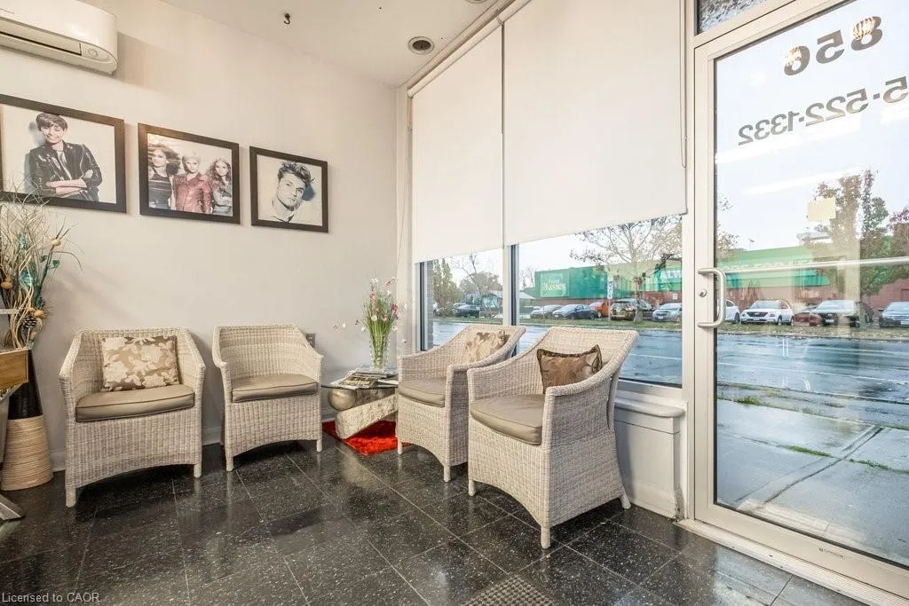 858 King Street W