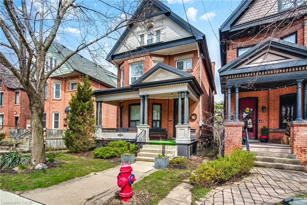 204 Herkimer Street, #4