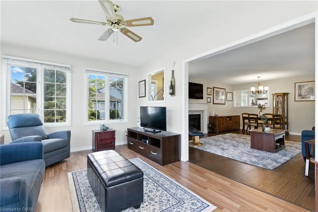 360 Silverbirch Boulevard