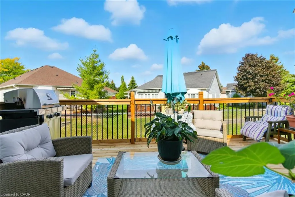360 Silverbirch Boulevard