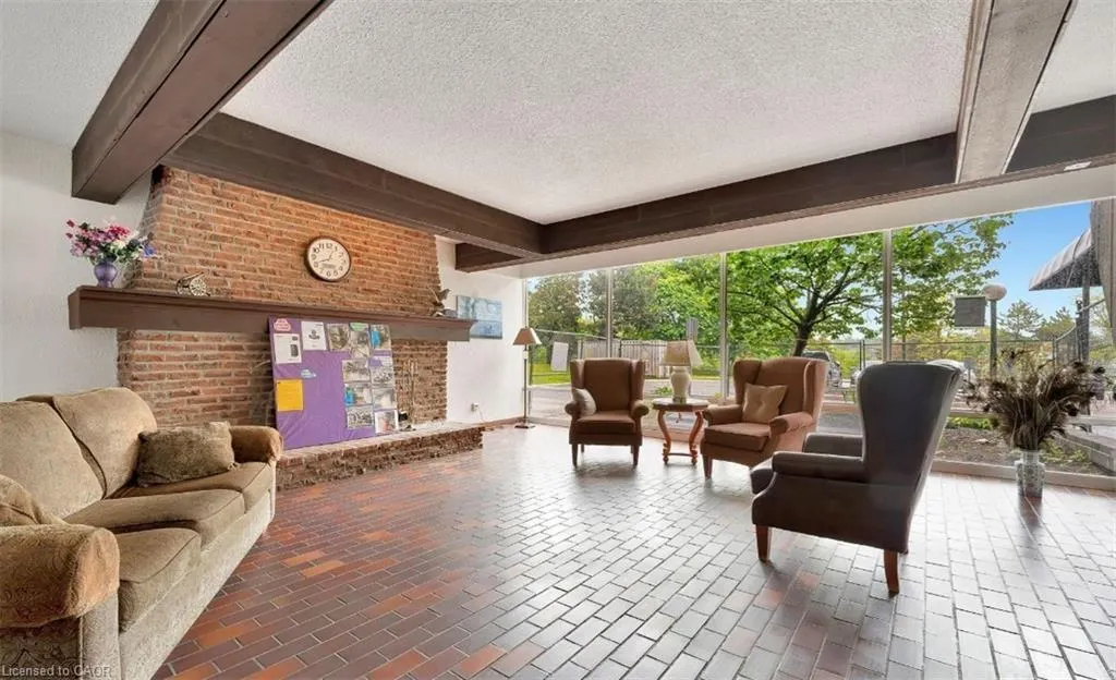 225 Harvard Place