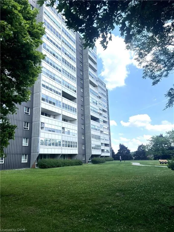 225 Harvard Place
