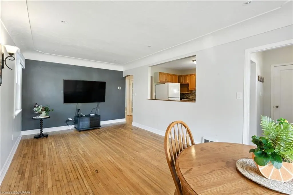 261 East 14th Street