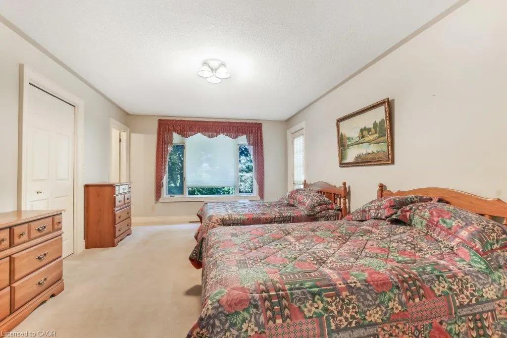1347 Windham Road 10