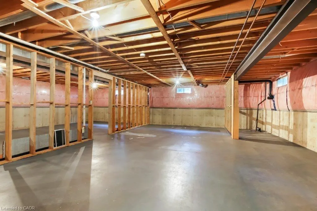 1347 Windham Road 10
