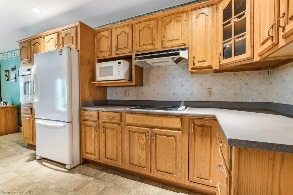 1347 Windham Road 10