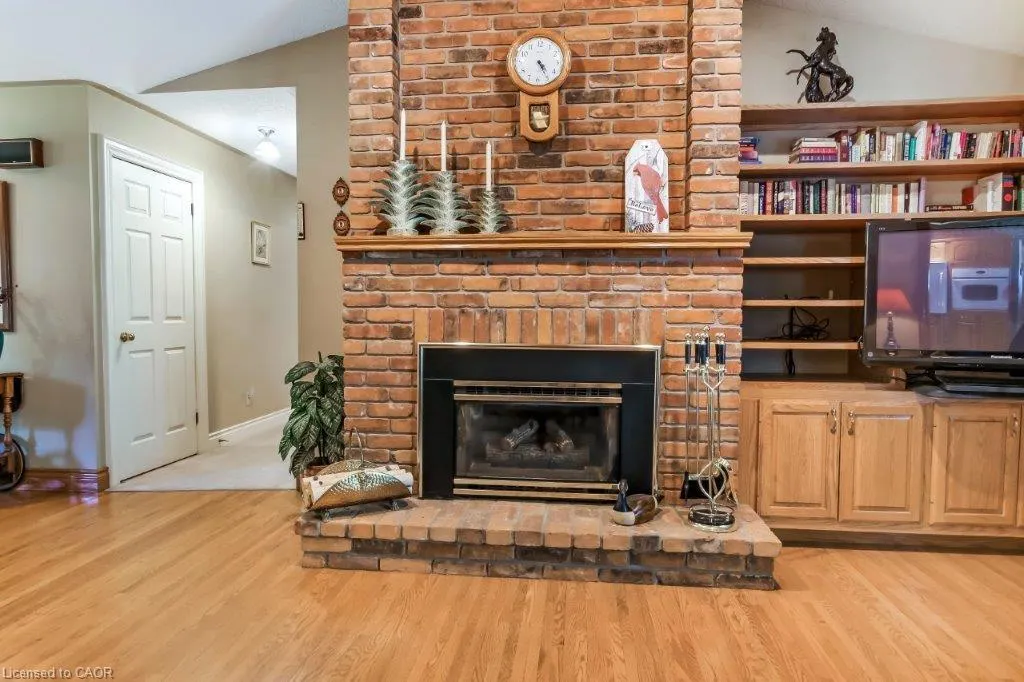 1347 Windham Road 10