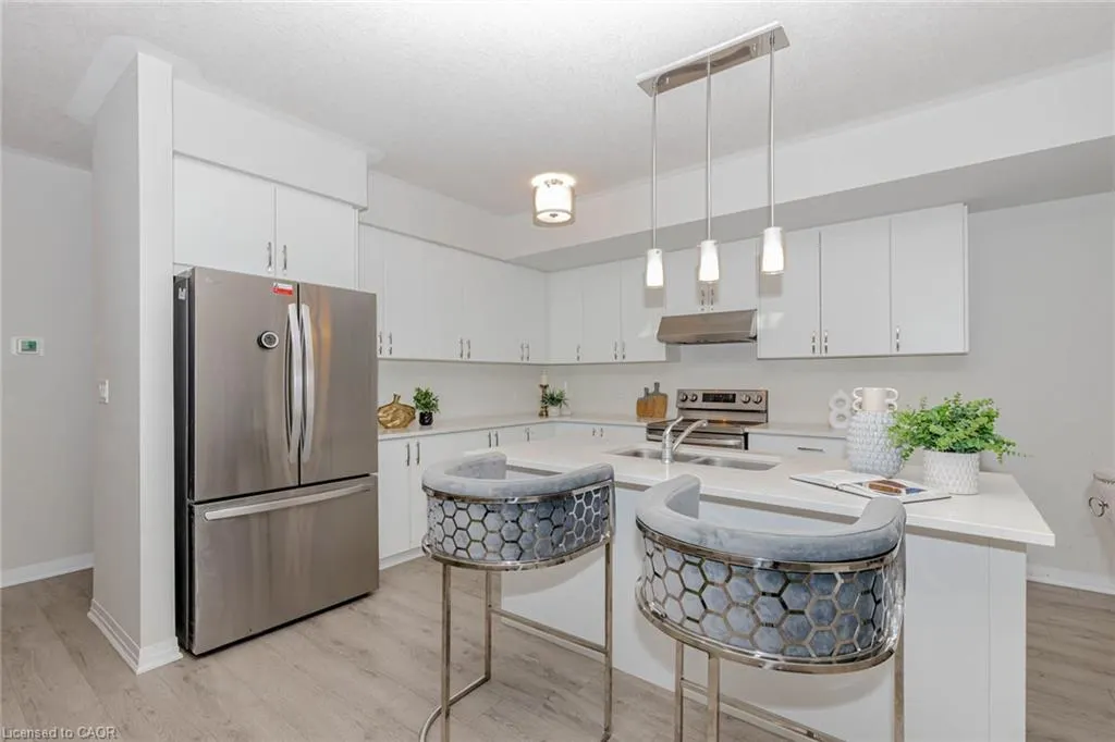 124 Seabrook Drive, #3