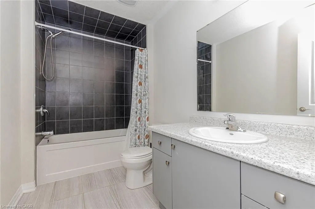 124 Seabrook Drive, #3