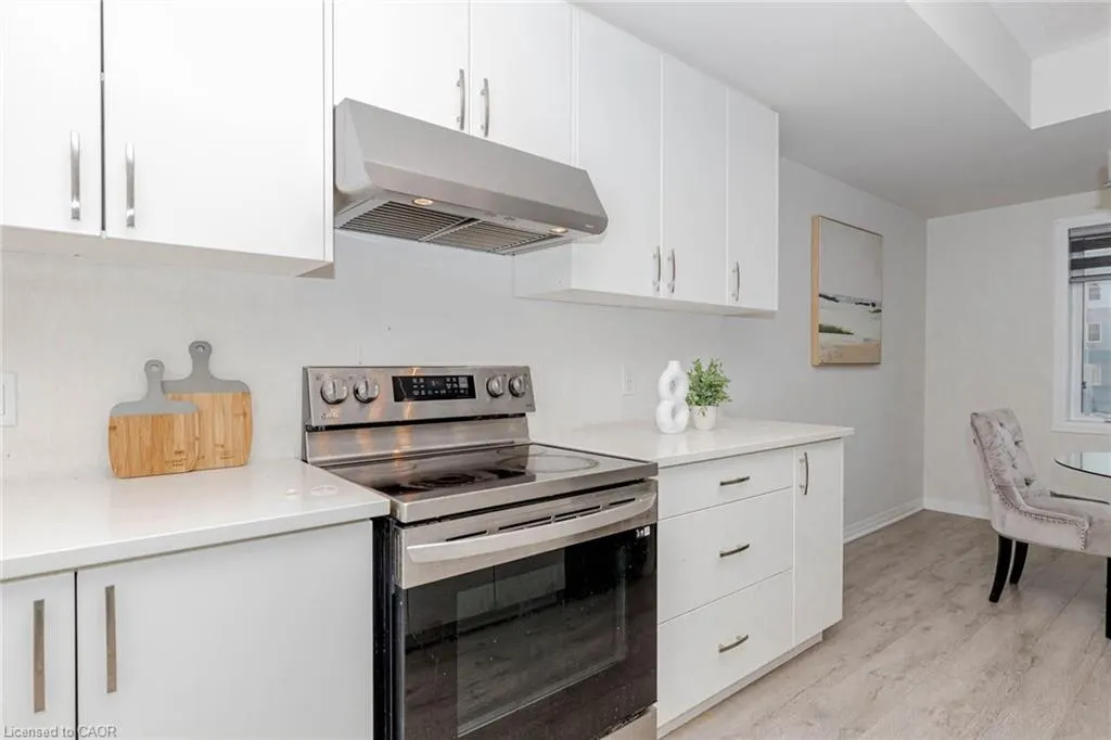 124 Seabrook Drive, #3