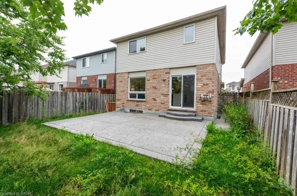 34 Peach Blossom Crescent, #2