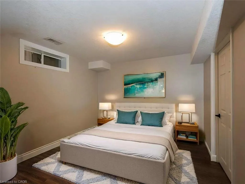 34 Peach Blossom Crescent, #2