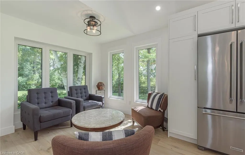 627 Woodhill Road