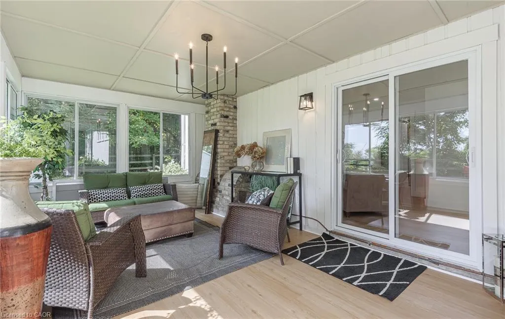 627 Woodhill Road