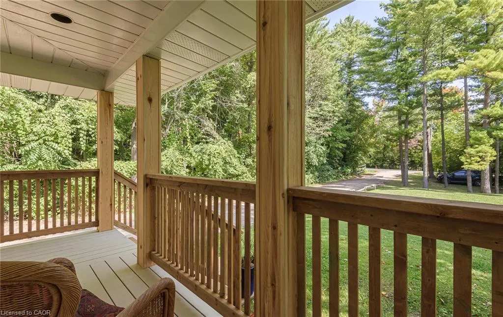 627 Woodhill Road