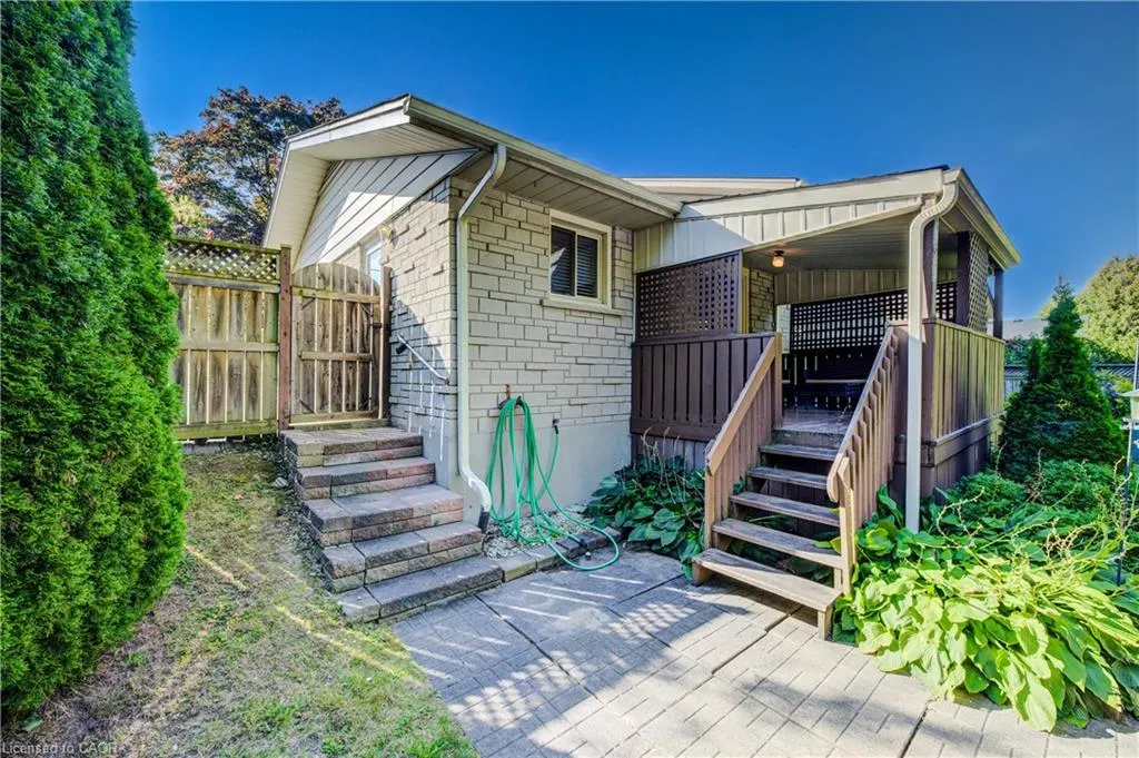 211 Village Road