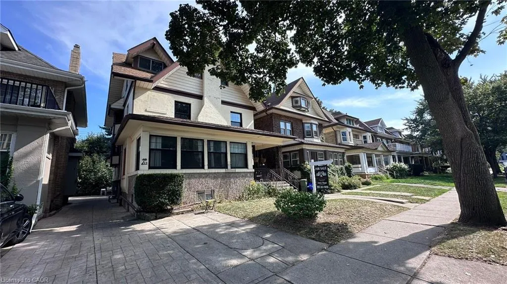 49 Proctor Boulevard