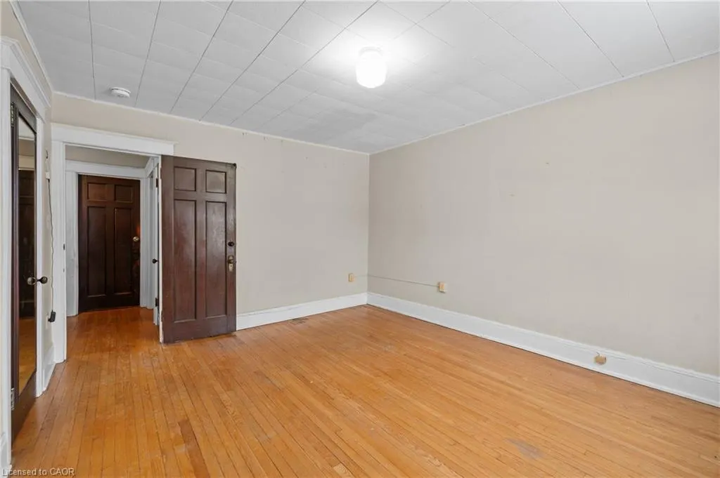49 Proctor Boulevard