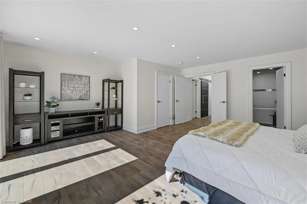 568 Dynes Road