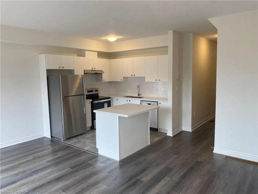 143 Aquasanta Crescent