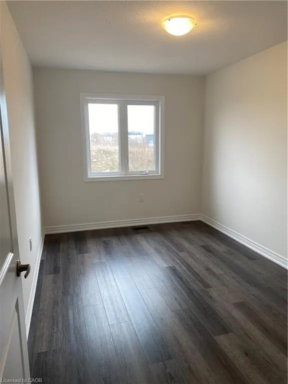 143 Aquasanta Crescent