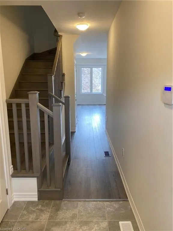 143 Aquasanta Crescent