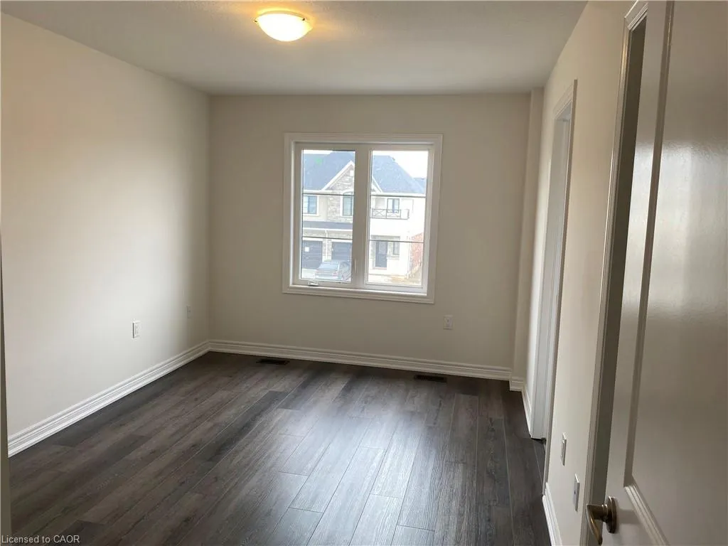 143 Aquasanta Crescent