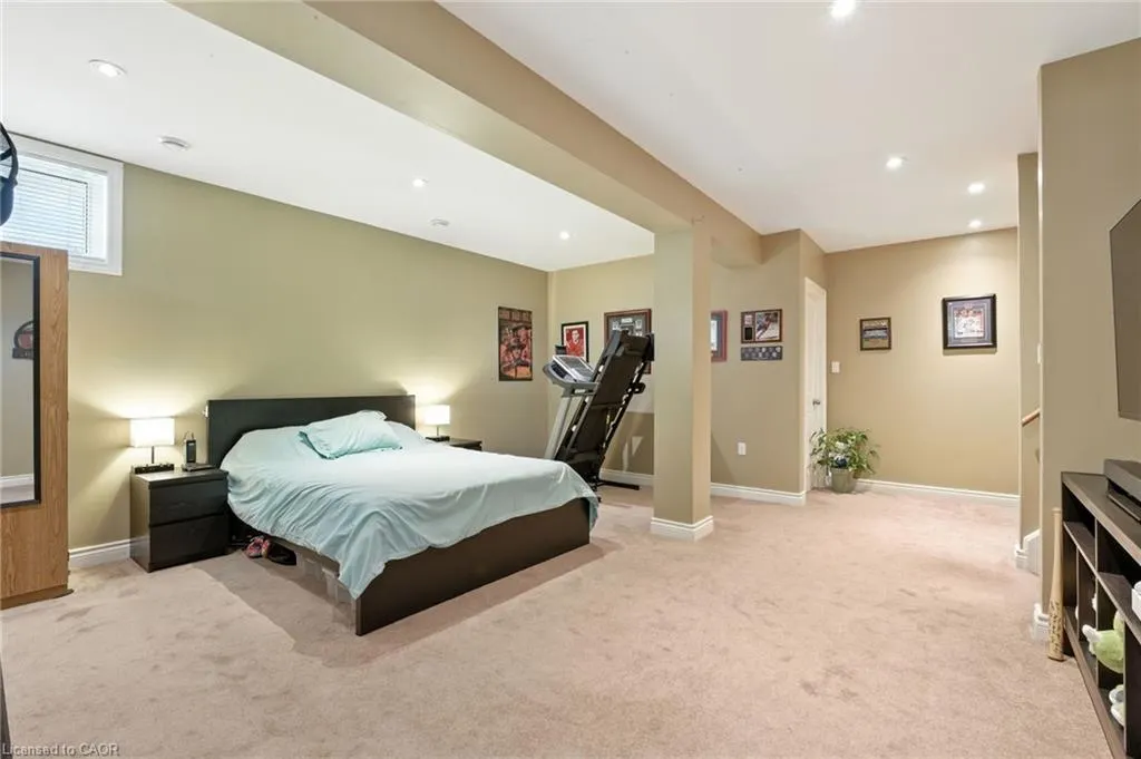 7022 York Drive