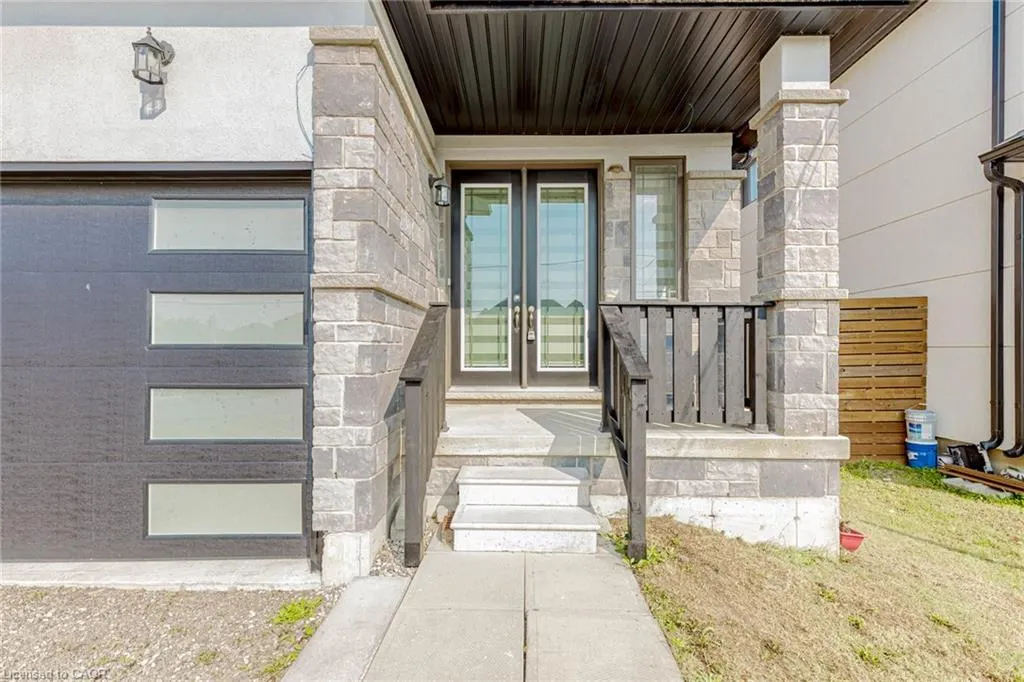 61 Eleanor Avenue