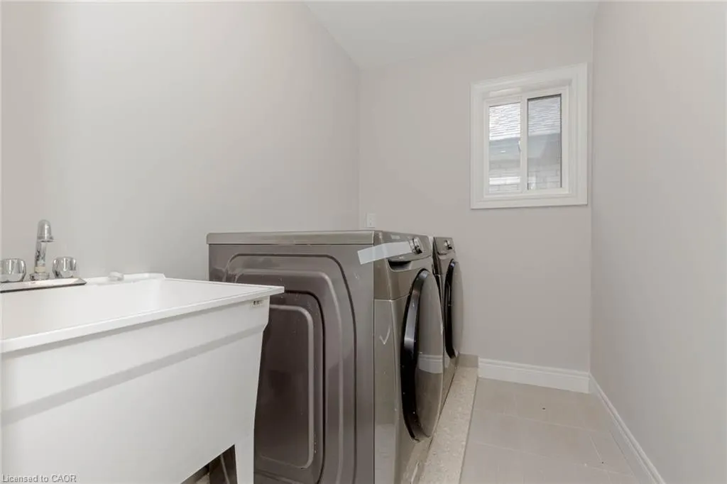 61 Eleanor Avenue